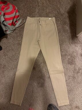 Khaki pixie pants from old navy